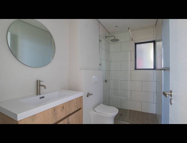2 BEDROOM APARTMENT FOR SALE IN MUIZENBERG